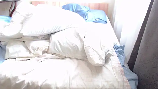 Snapshot of LoraPreston chatting on 20, 3, 2025 LoraPreston online show from 20, 3, 2025