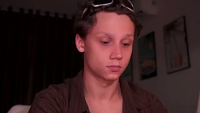 Snapshot of Nicky_neal chatting on 28, 3, 2026 Nicky neal online show from 28, 3, 2026