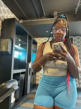 Snapshot of TilaTotti chatting on 28, 10, 2025 TilaTotti online show from 28, 10, 2025