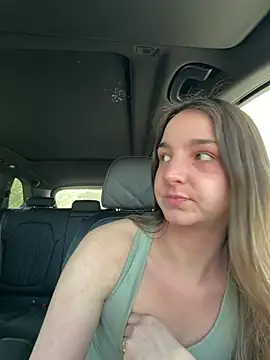 DoriDeluxe66 online show from 15, 2, 2026