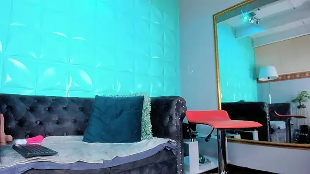 Snapshot of JolieDuvalle chatting on 23, 2, 2025 JolieDuvalle online show from 23, 2, 2025