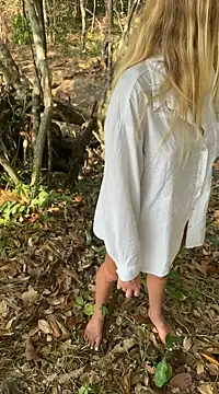 neighbours love online show from 8, 2, 2025