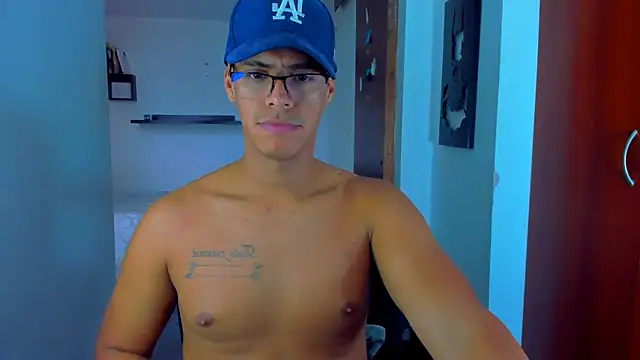Snapshot of _John_Boy_ chatting on 28, 12, 2024 John Boy online show from 28, 12, 2024