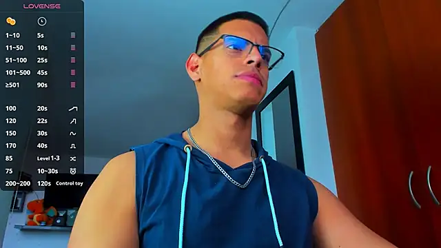 Snapshot of _John_Boy_ chatting on 11, 10, 2025 John Boy online show from 11, 10, 2025