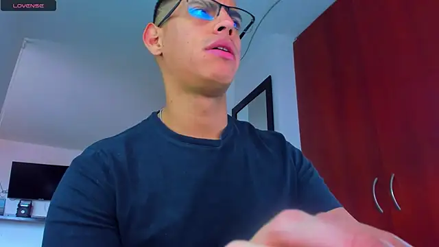 Snapshot of _John_Boy_ chatting on 31, 10, 2025 John Boy online show from 31, 10, 2025