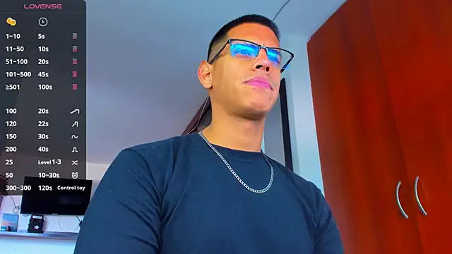 Snapshot of _John_Boy_ chatting on 2, 11, 2025 John Boy online show from 2, 11, 2025