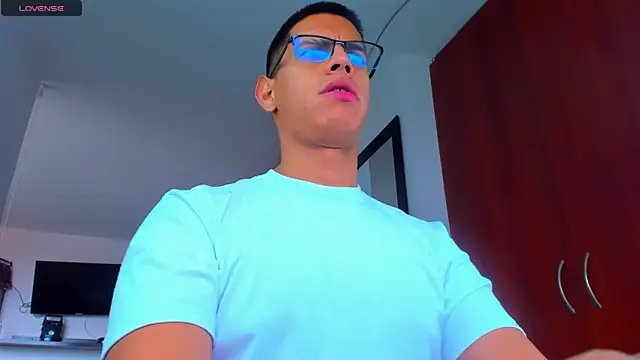 Snapshot of _John_Boy_ chatting on 6, 11, 2025 John Boy online show from 6, 11, 2025