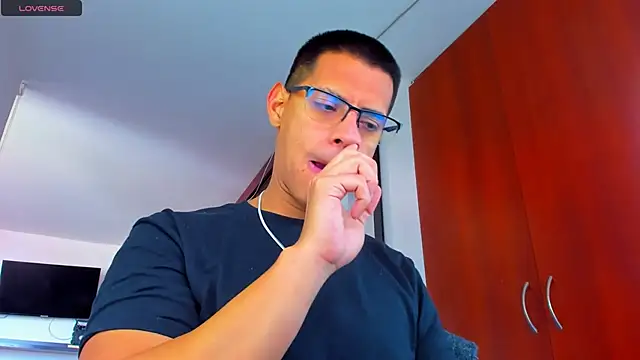 Snapshot of _John_Boy_ chatting on 8, 11, 2025 John Boy online show from 8, 11, 2025