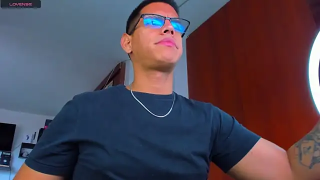 Snapshot of _John_Boy_ chatting on 10, 11, 2025 John Boy online show from 10, 11, 2025