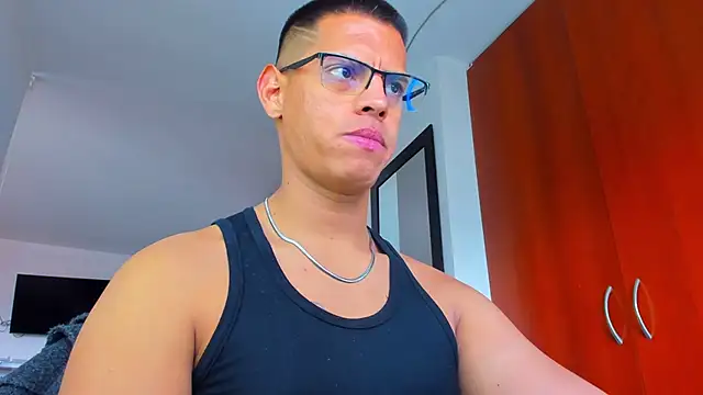 Snapshot of _John_Boy_ chatting on 13, 11, 2025 John Boy online show from 13, 11, 2025