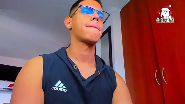 Snapshot of _John_Boy_ chatting on 19, 12, 2025 John Boy online show from 19, 12, 2025