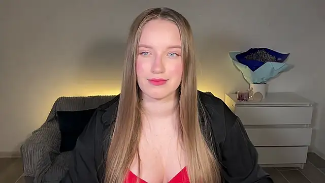 EvaMaddison online show from 3, 3, 2026