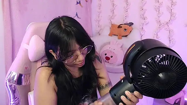 Nami usagi online show from 27, 11, 2025