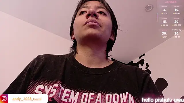 Snapshot of Nami_usagi chatting on 7, 7, 2026 Nami usagi online show from 7, 7, 2026