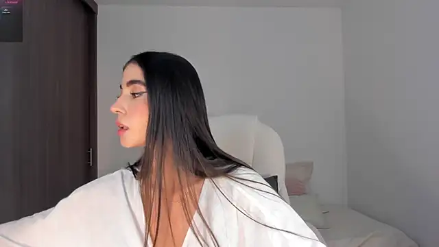 RebeccaBaxter online show from 12, 2, 2025