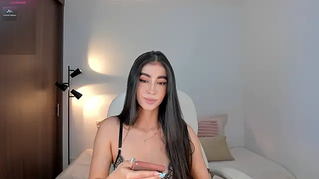 Snapshot of RebeccaBaxter chatting on 12, 3, 2026 RebeccaBaxter online show from 12, 3, 2026