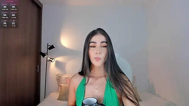 RebeccaBaxter online show from 28, 6, 2026