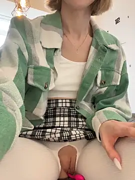 Feral berry 8133 online show from 4, 3, 2025