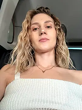 Feral berry 8133 online show from 18, 9, 2025