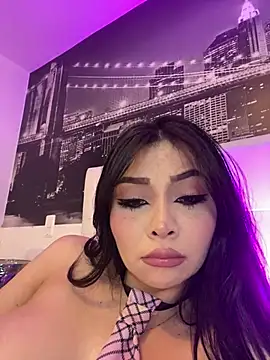 KateLatorre online show from 26, 2, 2025