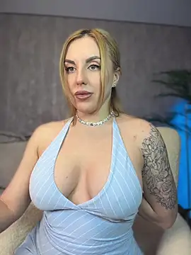 Snapshot of Kalli_Fornia chatting on 4, 7, 2026 Kalli Fornia online show from 4, 7, 2026