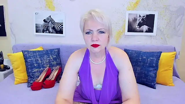 Snapshot of BeautyName chatting on 18, 3, 2025 BeautyName online show from 18, 3, 2025