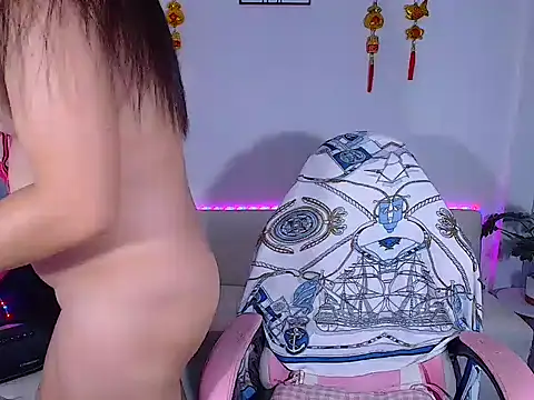 Snapshot of plysaithailand chatting on 28, 4, 2026 plysaithailand online show from 28, 4, 2026
