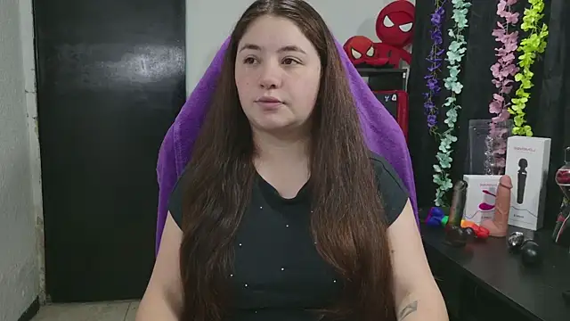 Snapshot of ann_bronw chatting on 5, 5, 2026 ann bronw online show from 5, 5, 2026