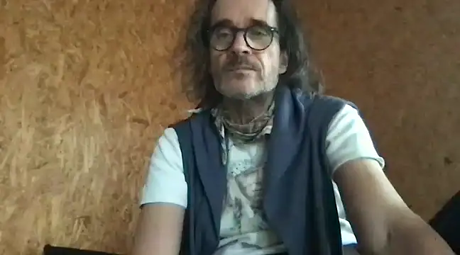 Snapshot of GioApri chatting on 28, 2, 2025 GioApri online show from 28, 2, 2025