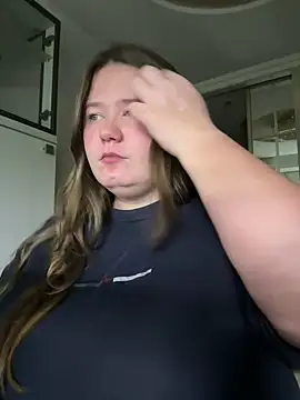 Snapshot of remirann_ chatting on 21, 12, 2024 remirann online show from 21, 12, 2024