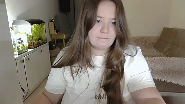 Snapshot of remirann_ chatting on 25, 2, 2025 remirann online show from 25, 2, 2025