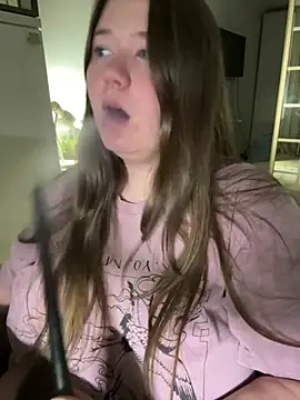 Snapshot of remirann_ chatting on 16, 3, 2025 remirann online show from 16, 3, 2025