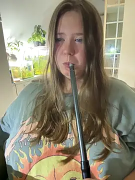 Snapshot of remirann_ chatting on 12, 9, 2025 remirann online show from 12, 9, 2025