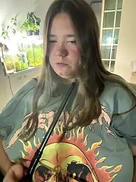 Snapshot of remirann_ chatting on 16, 9, 2025 remirann online show from 16, 9, 2025