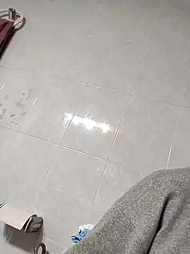 juandi21cm online show from 23, 2, 2025