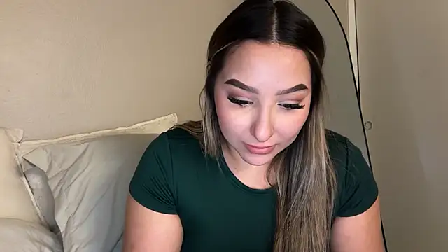Snapshot of lustfulsmiles chatting on 10, 3, 2026 lustfulsmiles online show from 10, 3, 2026