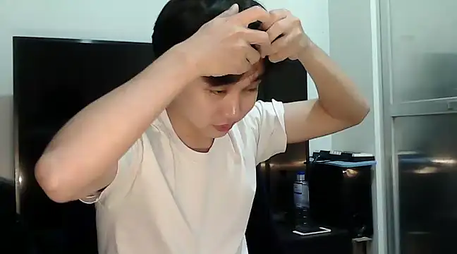 Snapshot of alfonsoasiancutie chatting on 28, 12, 2024 alfonsoasiancutie online show from 28, 12, 2024