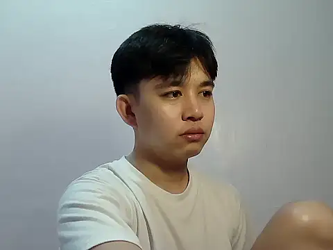 Snapshot of alfonsoasiancutie chatting on 26, 10, 2025 alfonsoasiancutie online show from 26, 10, 2025