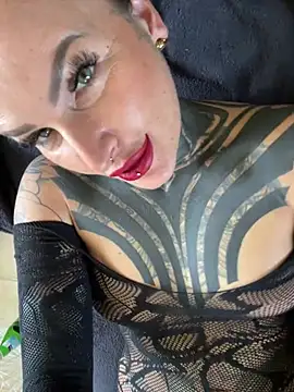 InkedBiitch online show from 23, 4, 2026