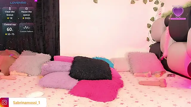 sabrinamossii online show from 2, 6, 2026