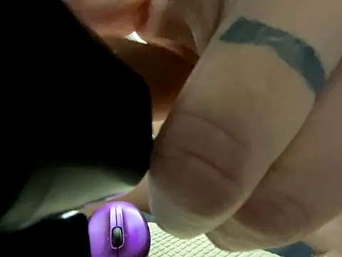 Snapshot of WhiteChocalate_69 chatting on 26, 10, 2025 WhiteChocalate 69 online show from 26, 10, 2025