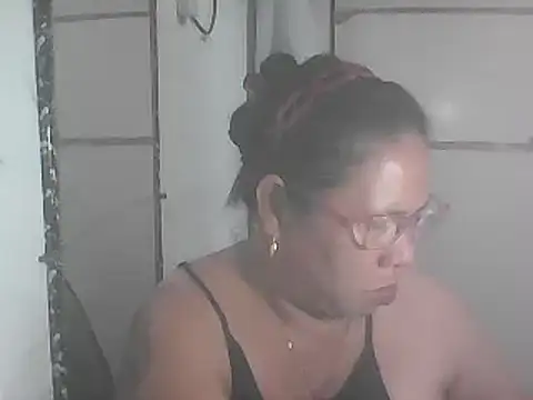 Snapshot of hotwet_mama4uxx chatting on 9, 1, 2025 hotwet mama4uxx online show from 9, 1, 2025