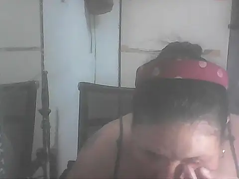 Snapshot of hotwet_mama4uxx chatting on 9, 9, 2025 hotwet mama4uxx online show from 9, 9, 2025
