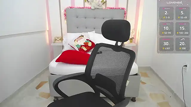 Snapshot of Anthonela_love_ chatting on 16, 12, 2024 Anthonela love online show from 16, 12, 2024