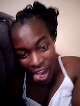 Snapshot of _cutemelania chatting on 4, 3, 2025 cutemelania online show from 4, 3, 2025