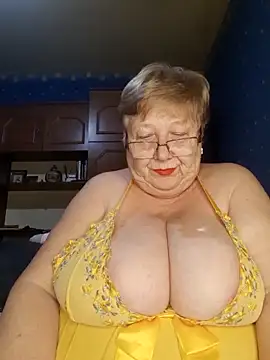 Lena Gaby online show from 2, 12, 2025