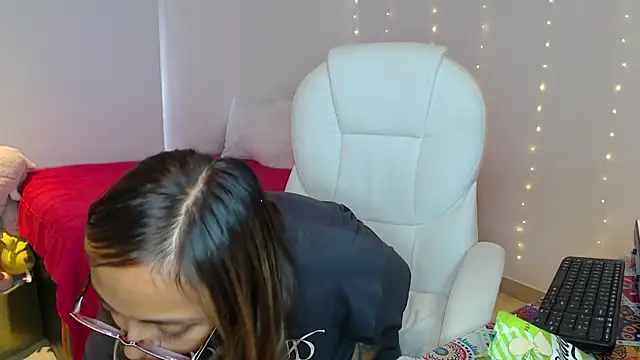 Gabi morales online show from 27, 10, 2025