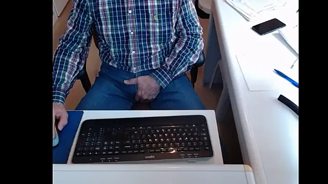 Snapshot of dutchpornking chatting on 27, 1, 2025 dutchpornking online show from 27, 1, 2025