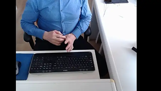 Snapshot of dutchpornking chatting on 20, 4, 2026 dutchpornking online show from 20, 4, 2026
