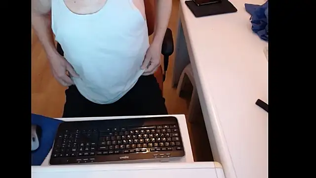 Snapshot of dutchpornking chatting on 1, 5, 2026 dutchpornking online show from 1, 5, 2026